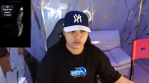 valeri_harpers4 online show from 06/10/26, 08:19