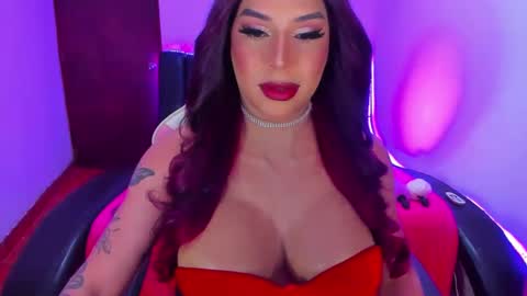 valeri_hilton online show from 09/19/25, 11:27