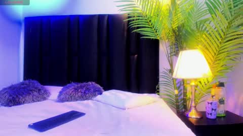 Snapshot of valeri_tafur chatting on 09/30/25, 11:15 valeri_tafur online show from 09/30/25, 11:15