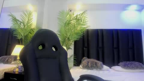 Snapshot of valeri_tafur chatting on 10/24/25, 11:06 valeri_tafur online show from 10/24/25, 11:06