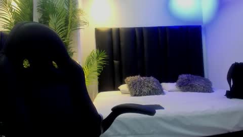 valeri_tafur online show from 11/07/25, 11:10