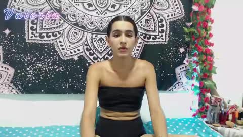 Snapshot of valeria032 chatting on 06/14/26, 01:47 valeria online show from 06/14/26, 01:47