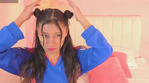 Valeria online show from 06/24/26, 12:37