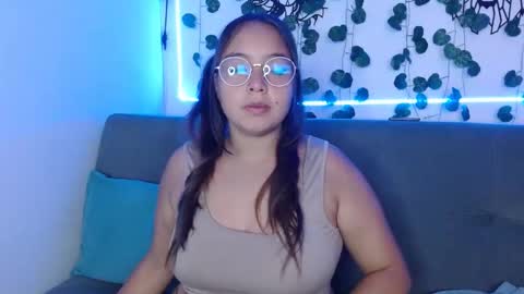 valeria online show from 01/03/25, 04:11