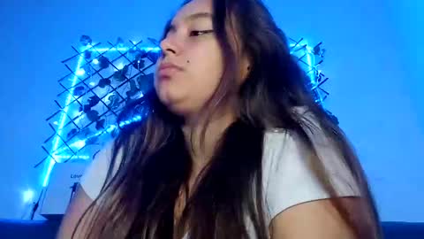 valeria online show from 02/28/25, 09:47