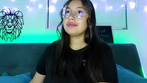 valeria online show from 10/06/25, 10:02