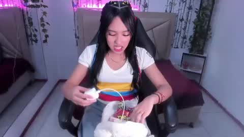 Snapshot of valeria_dark_ chatting on 06/27/26, 07:30 valeria online show from 06/27/26, 07:30