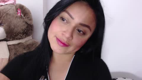 VALERIA online show from 12/23/24, 03:50