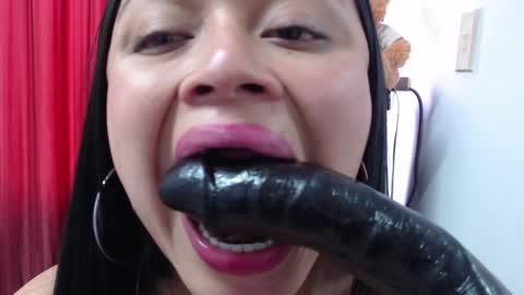 VALERIA online show from 02/06/25, 12:00