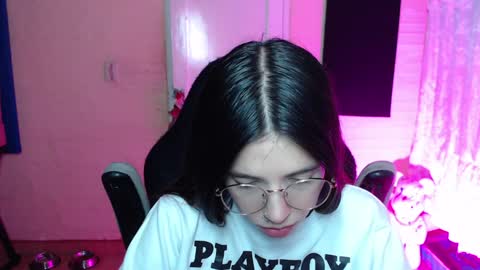   online show from 01/12/25, 04:31