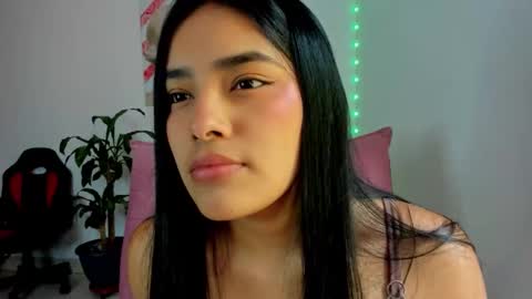 valeria_miller69 online show from 10/30/25, 03:02