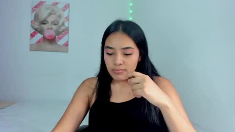 valeria_miller69 online show from 05/22/26, 02:44
