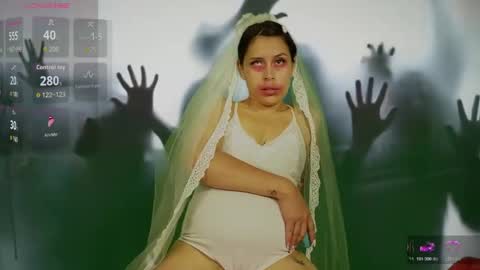 valeria_mtz online show from 10/30/25, 10:21