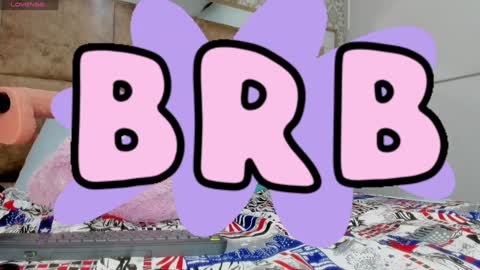 Costume lover online show from 01/18/25, 10:17