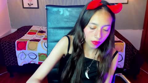 Valeria online show from 12/21/24, 08:21