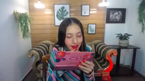 Valeria online show from 02/18/25, 07:09