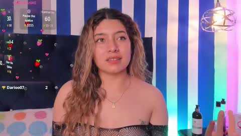 valeria_rouse28 online show from 09/19/25, 07:58