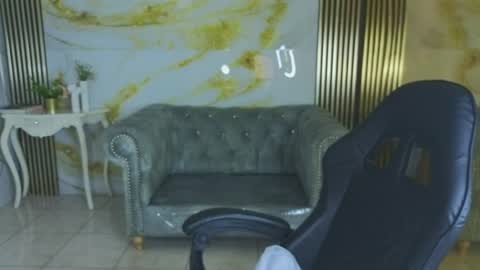 valeriaa_s online show from 07/10/26, 12:08