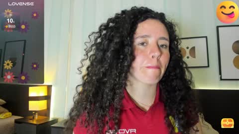 Valeria online show from 01/11/25, 03:42