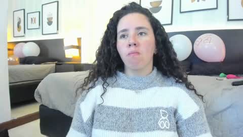 Valeria online show from 01/14/25, 03:36