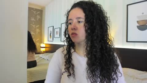 Valeria online show from 02/01/25, 11:43
