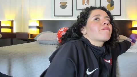 Valeria online show from 02/21/25, 08:49