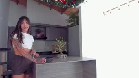 Valeria  IG valeriacorrea430 online show from 12/10/24, 04:17