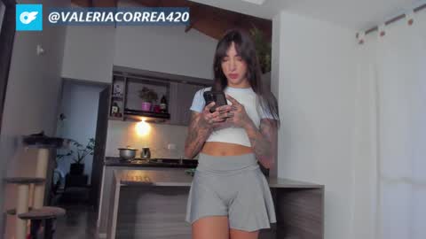 Valeria  IG valeriacorrea430 online show from 12/19/24, 10:10