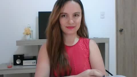 valeriafrannco online show from 12/30/24, 12:11