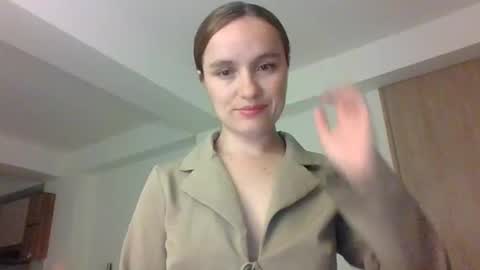 Snapshot of valeriafrannco chatting on 11/26/25, 04:57 valeriafrannco online show from 11/26/25, 04:57