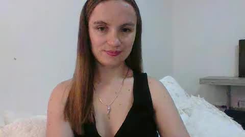 Snapshot of valeriafrannco chatting on 12/04/25, 04:00 valeriafrannco online show from 12/04/25, 04:00