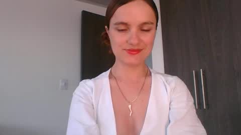 Snapshot of valeriafrannco chatting on 02/21/26, 10:55 valeriafrannco online show from 02/21/26, 10:55