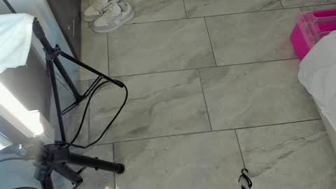 Snapshot of valeriah_ chatting on 03/01/25, 11:28 Valeria online show from 03/01/25, 11:28