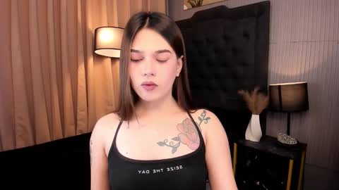 Valeria online show from 10/06/25, 06:44