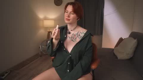 Valeria online show from 06/11/26, 01:20