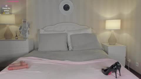 Valeria online show from 12/05/25, 05:38