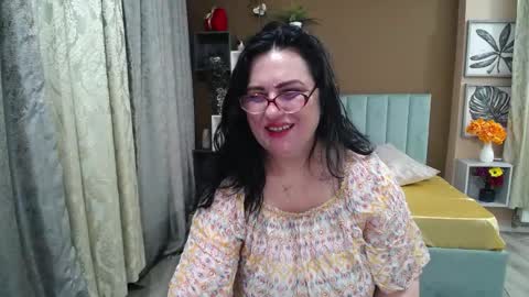 Snapshot of valeriasmiths chatting on 05/31/26, 05:59 valeriasmiths online show from 05/31/26, 05:59