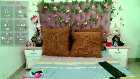 La valerie26 online show from 01/19/25, 04:12
