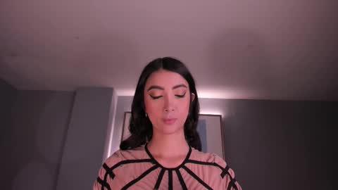 Snapshot of valeriavelvet chatting on 03/19/26, 11:58 Vale online show from 03/19/26, 11:58