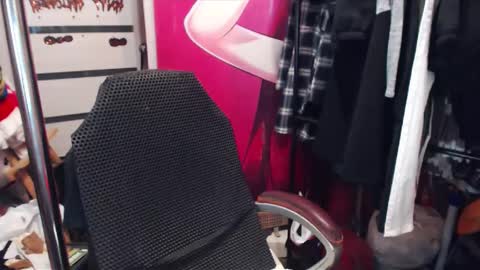 ValeriaXKiss online show from 12/04/24, 10:02