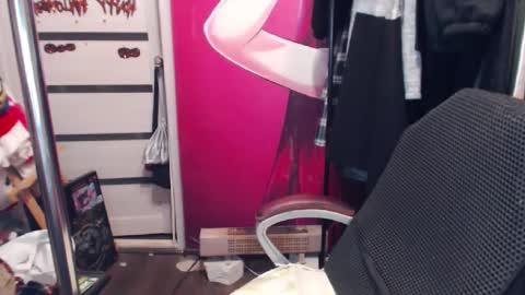 ValeriaXKiss online show from 12/07/24, 06:26