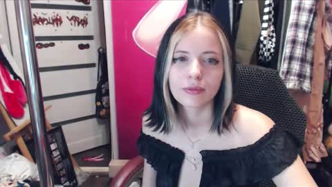 ValeriaXKiss online show from 01/09/25, 05:22