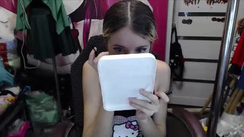 ValeriaXKiss online show from 11/18/25, 06:01