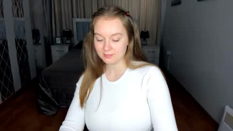 Snapshot of valericherry chatting on 06/04/26, 12:33 ValeriCherry online show from 06/04/26, 12:33