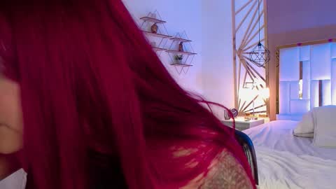 Valerie  online show from 11/25/25, 04:18