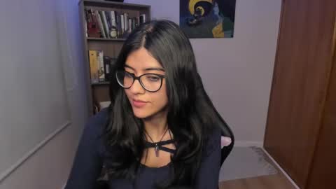 Snapshot of valerie__sky chatting on 01/08/26, 03:20 Val online show from 01/08/26, 03:20