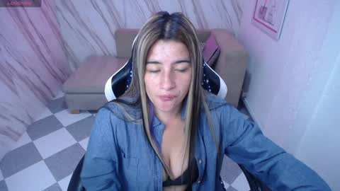 valerie_b online show from 01/25/25, 02:58