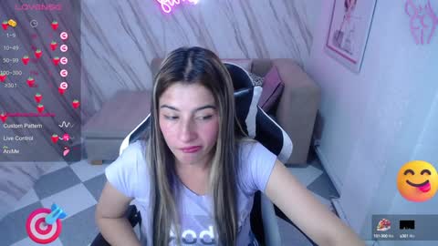 valerie_b online show from 01/28/25, 06:05