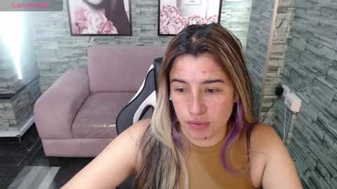 valerie_b online show from 02/01/25, 03:08