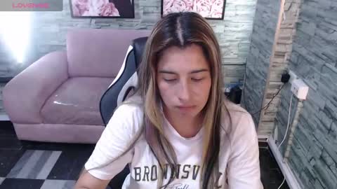 valerie_b online show from 02/07/25, 06:45